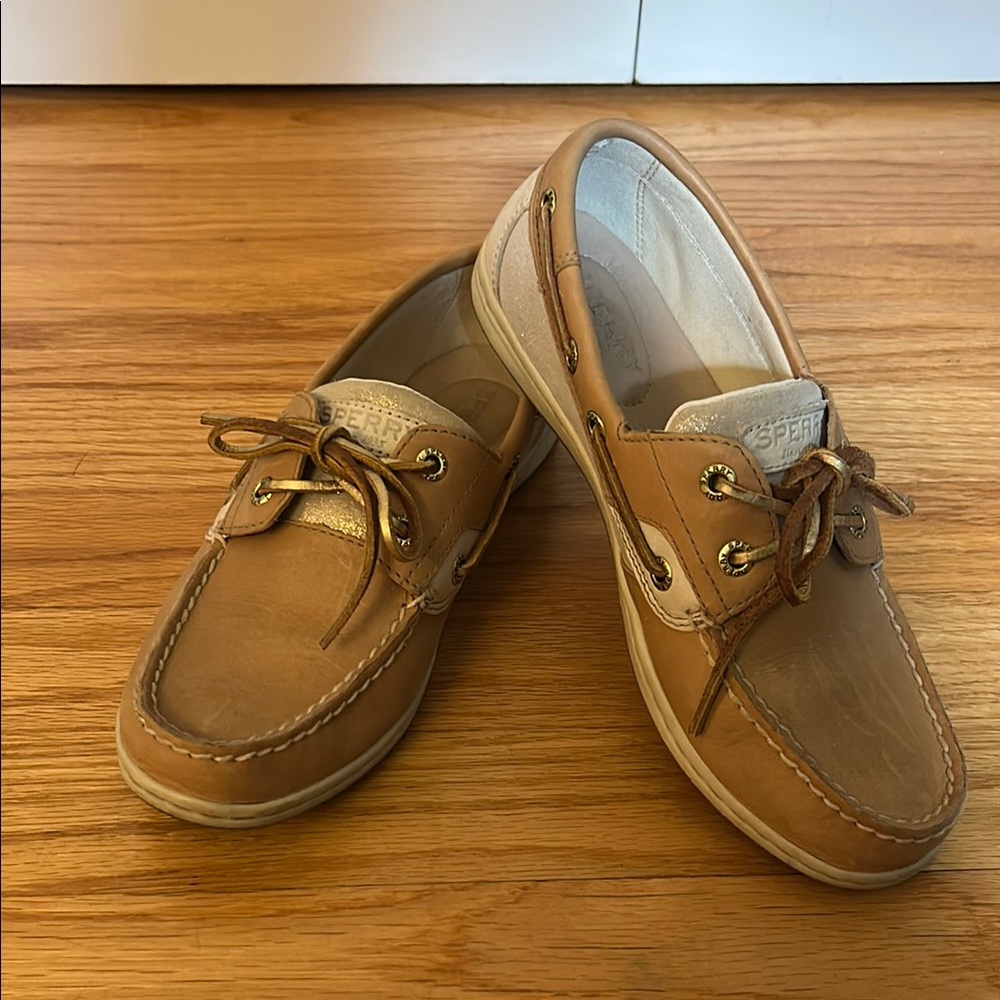 Sperry Tan Boat Shoes with Moccasin Construction